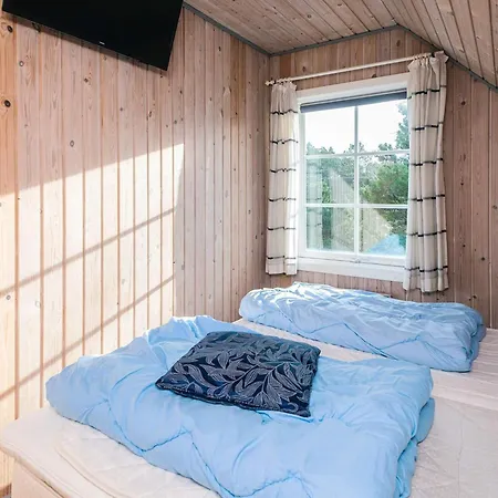 10 Person In Romo Toftum (Syddanmark)